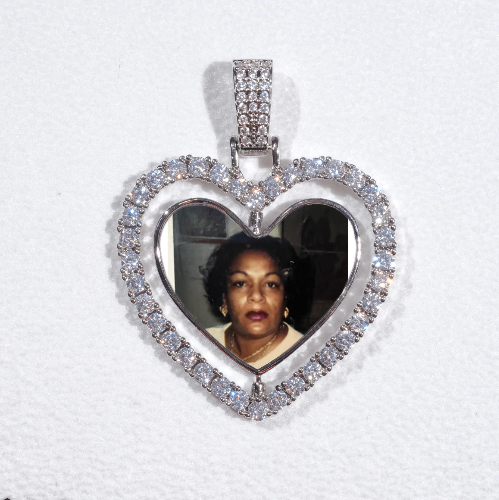 3D Spinning 2-Faced Heart Custom Picture Pendant