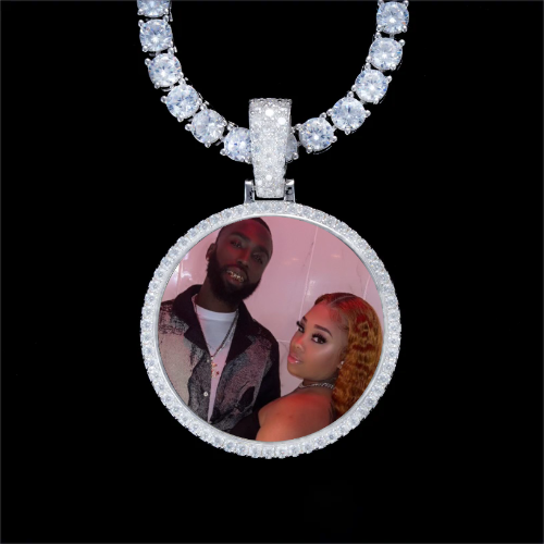 925S & VVS Moissanite 3D Circle Custom Picture Pendant