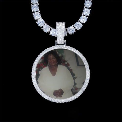 925S & VVS Moissanite 3D Circle Custom Picture Pendant