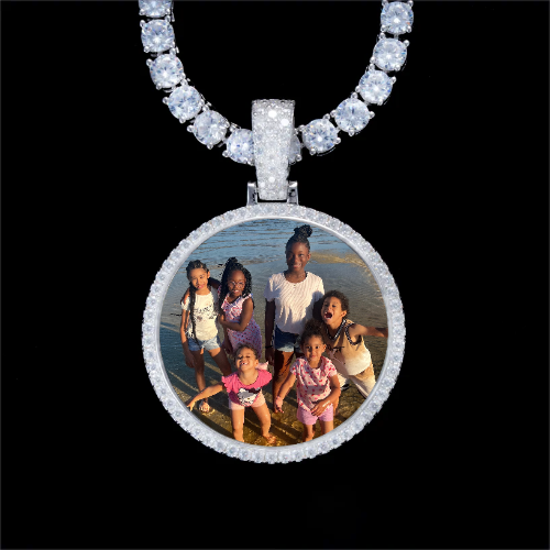 925S & VVS Moissanite 3D Circle Custom Picture Pendant
