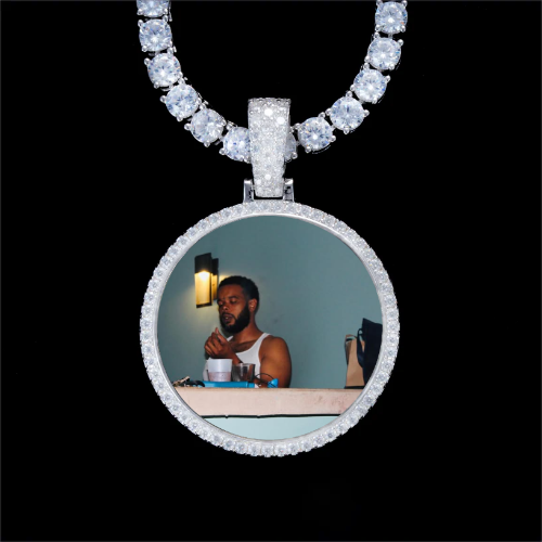 925S & VVS Moissanite 3D Circle Custom Picture Pendant