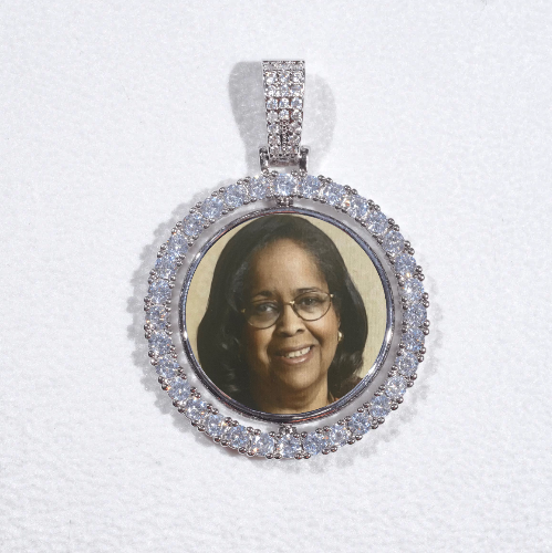 3D Spinning 2-Faced Custom Picture Pendant