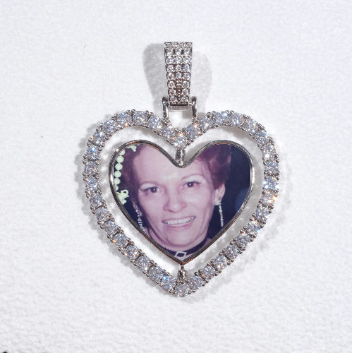 3D Spinning 2-Faced Heart Custom Picture Pendant