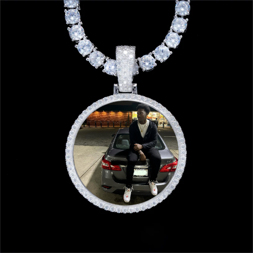 925S & VVS Moissanite 3D Circle Custom Picture Pendant
