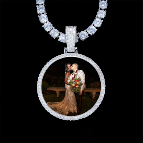 925S & VVS Moissanite 3D Circle Custom Picture Pendant