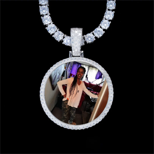925S & VVS Moissanite 3D Circle Custom Picture Pendant
