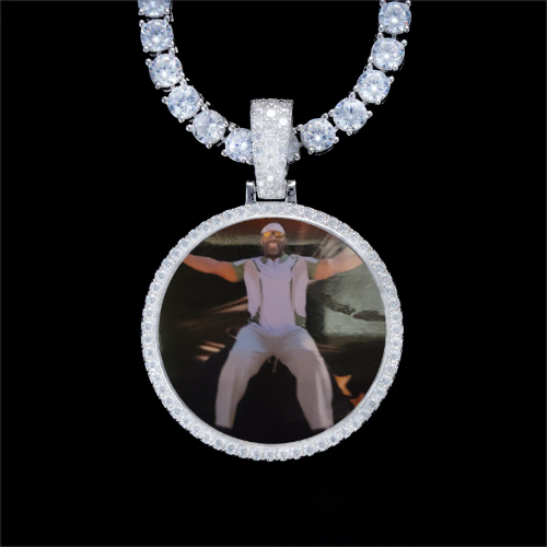 925S & VVS Moissanite 3D Circle Custom Picture Pendant