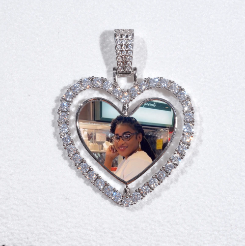 3D Spinning 2-Faced Heart Custom Picture Pendant
