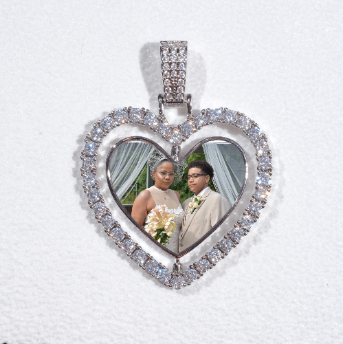 3D Spinning 2-Faced Heart Custom Picture Pendant
