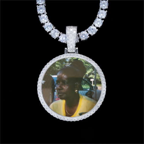 925S & VVS Moissanite 3D Circle Custom Picture Pendant