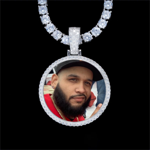 925S & VVS Moissanite 3D Circle Custom Picture Pendant