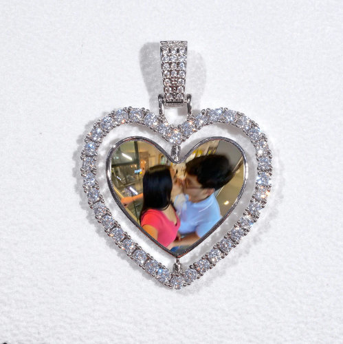 3D Spinning 2-Faced Heart Custom Picture Pendant
