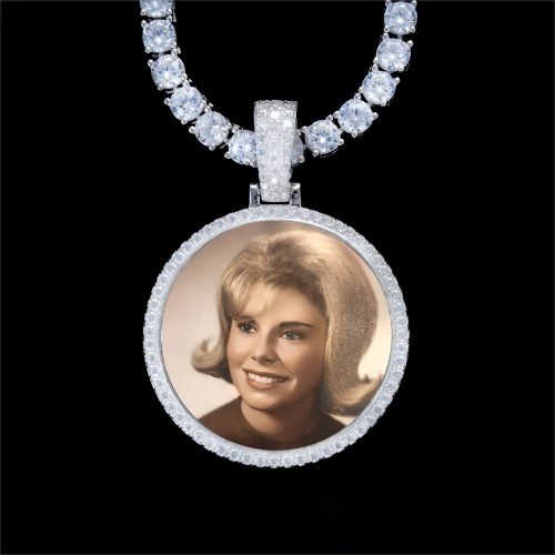 925S & VVS Moissanite 3D Circle Custom Picture Pendant