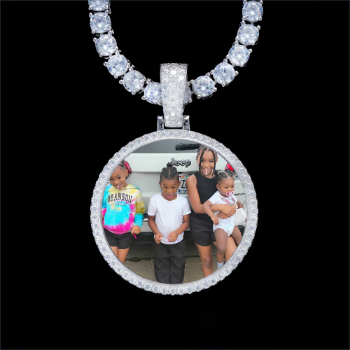 925S & VVS Moissanite 3D Circle Custom Picture Pendant