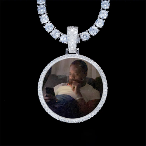 925S & VVS Moissanite 3D Circle Custom Picture Pendant