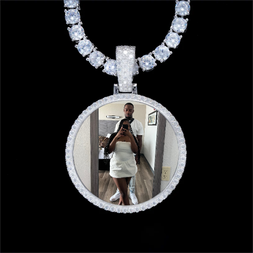 925S & VVS Moissanite 3D Circle Custom Picture Pendant