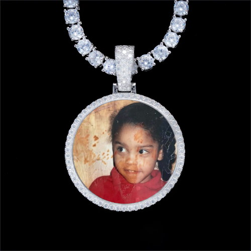 925S & VVS Moissanite 3D Circle Custom Picture Pendant