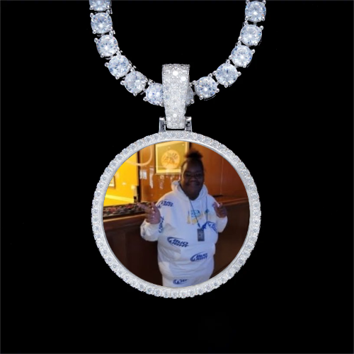 925S & VVS Moissanite 3D Circle Custom Picture Pendant