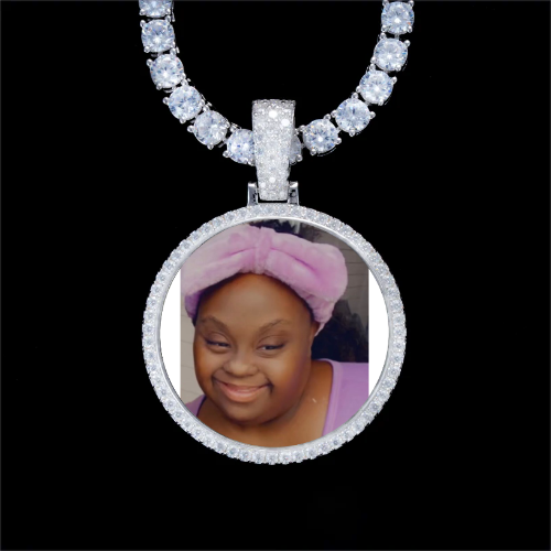 925S & VVS Moissanite 3D Circle Custom Picture Pendant