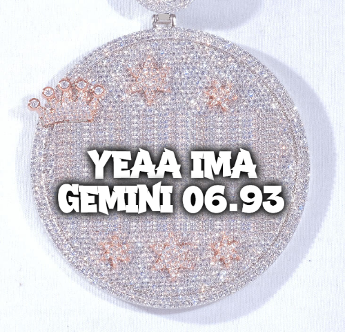 CUSTOM LETTER NECKLACE 3D BIG CROWN DISC