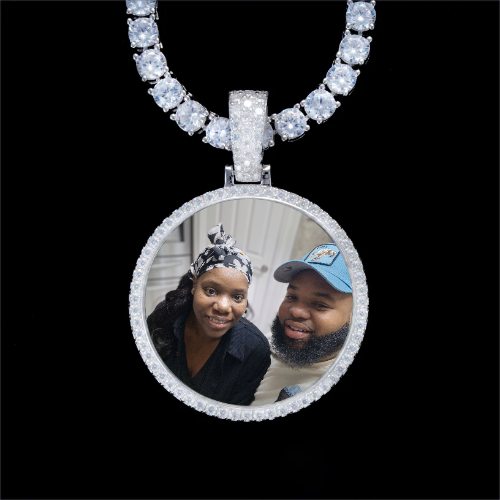 925S & VVS Moissanite 3D Circle Custom Picture Pendant