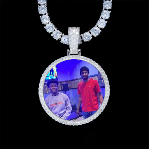 925S & VVS Moissanite 3D Circle Custom Picture Pendant