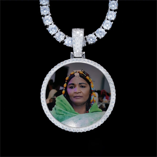 925S & VVS Moissanite 3D Circle Custom Picture Pendant