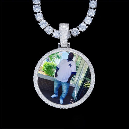 925S & VVS Moissanite 3D Circle Custom Picture Pendant