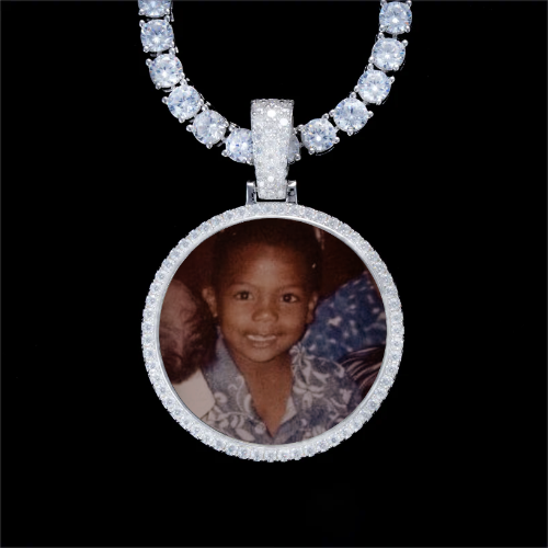 925S & VVS Moissanite 3D Circle Custom Picture Pendant