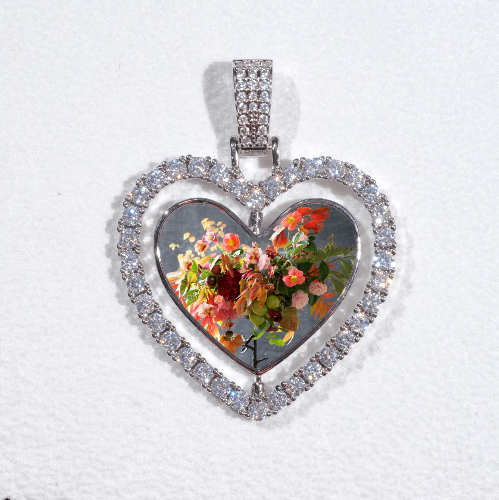 3D Spinning 2-Faced Heart Custom Picture Pendant