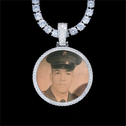 925S & VVS Moissanite 3D Circle Custom Picture Pendant