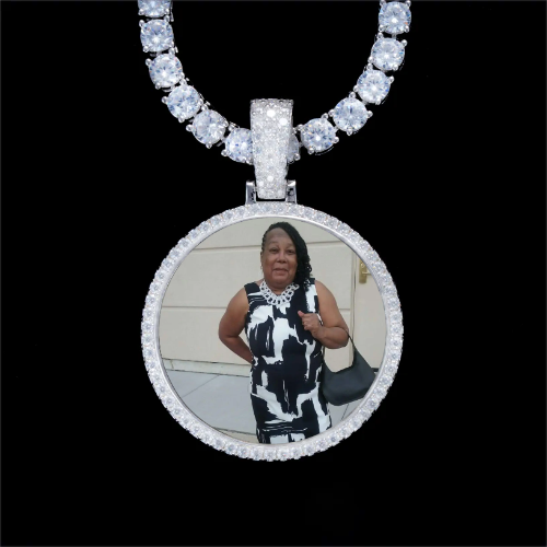925S & VVS Moissanite 3D Circle Custom Picture Pendant