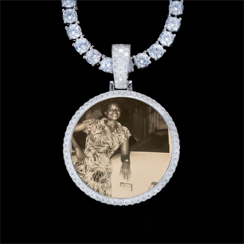 925S & VVS Moissanite 3D Circle Custom Picture Pendant