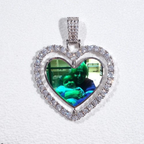 3D Spinning 2-Faced Heart Custom Picture Pendant