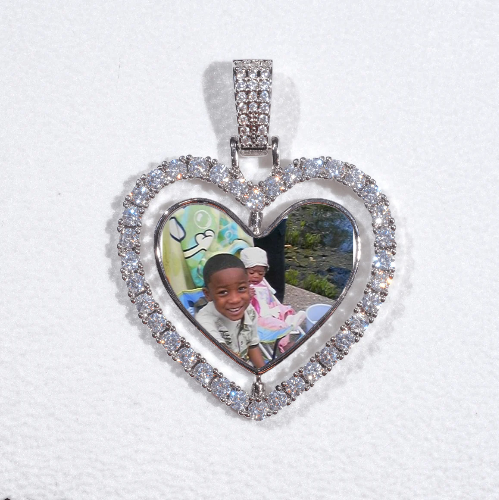 3D Spinning 2-Faced Heart Custom Picture Pendant