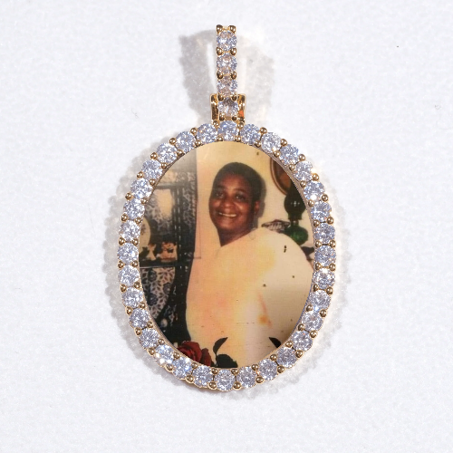 3D Oval Custom Picture Pendant