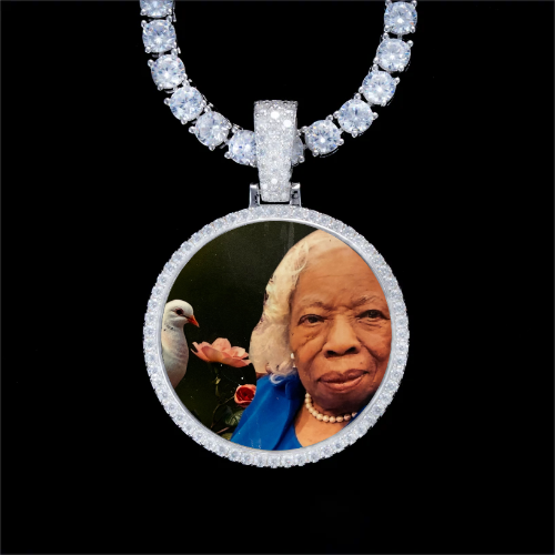 925S & VVS Moissanite 3D Circle Custom Picture Pendant
