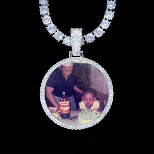 925S & VVS Moissanite 3D Circle Custom Picture Pendant