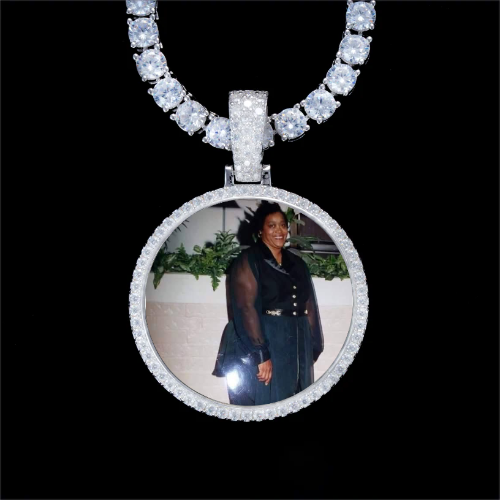 925S & VVS Moissanite 3D Circle Custom Picture Pendant