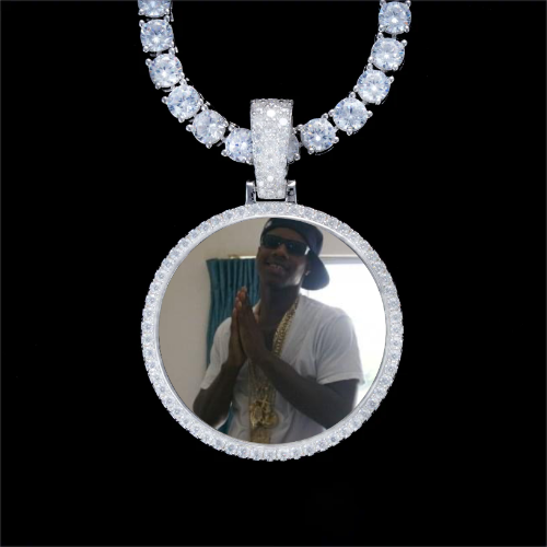 925S & VVS Moissanite 3D Circle Custom Picture Pendant