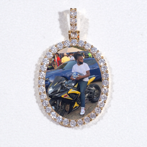 3D Oval Custom Picture Pendant