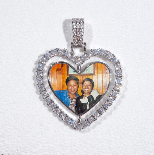 3D Spinning 2-Faced Heart Custom Picture Pendant