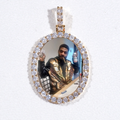 3D Oval Custom Picture Pendant