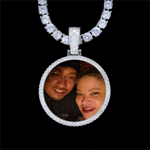 925S & VVS Moissanite 3D Circle Custom Picture Pendant