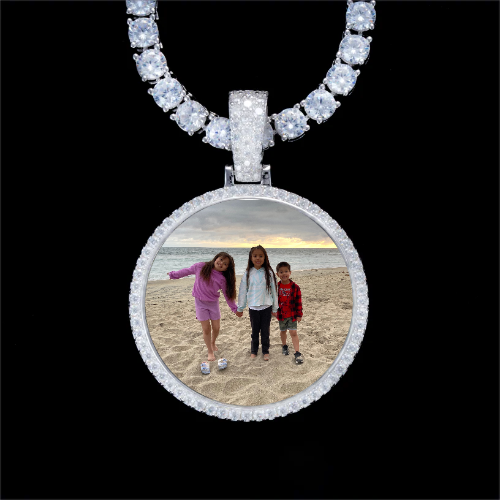 925S & VVS Moissanite 3D Circle Custom Picture Pendant