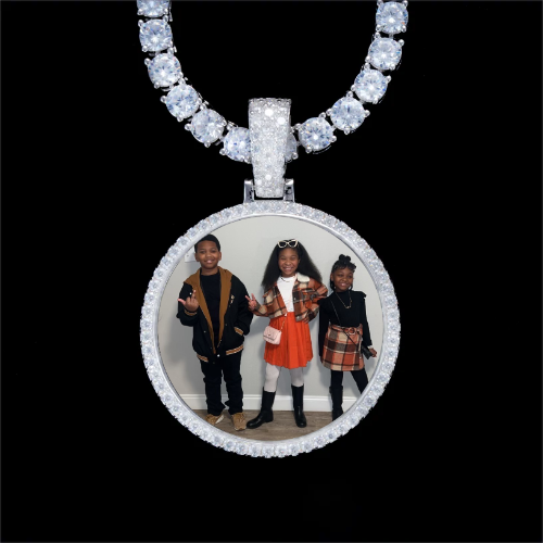 925S & VVS Moissanite 3D Circle Custom Picture Pendant