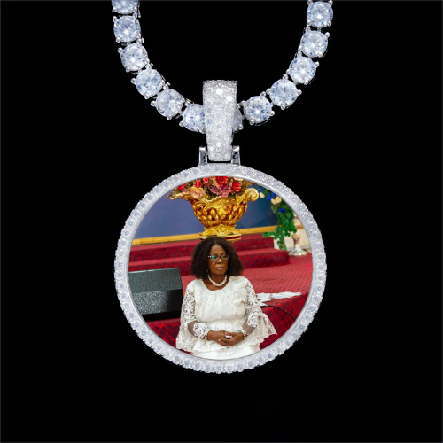 925S & VVS Moissanite 3D Circle Custom Picture Pendant