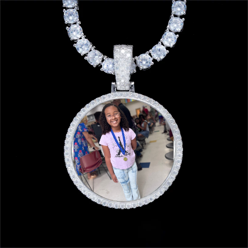 925S & VVS Moissanite 3D Circle Custom Picture Pendant