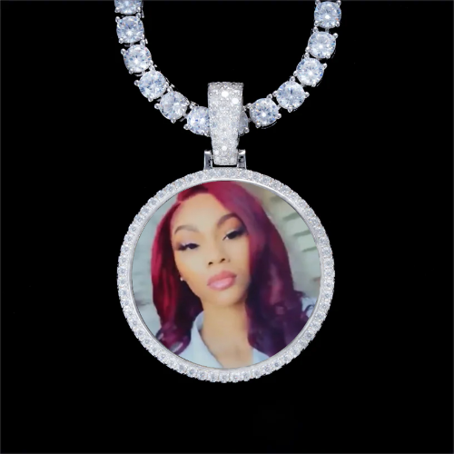 925S & VVS Moissanite 3D Circle Custom Picture Pendant