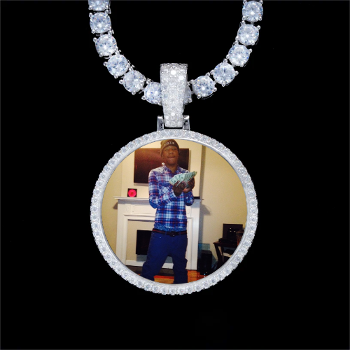 925S & VVS Moissanite 3D Circle Custom Picture Pendant